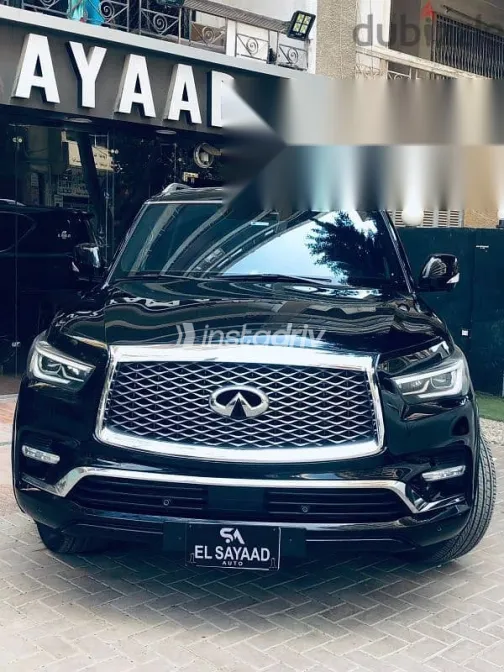 انفينيتي QX80 2018 أسود مستعملة للبيع - 3