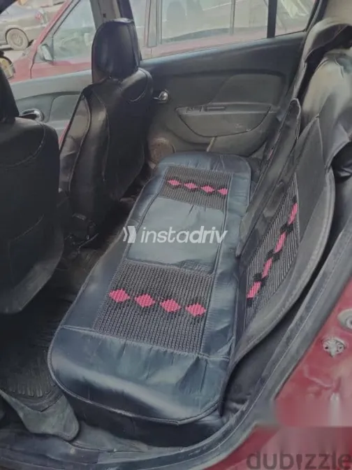 Renault Logan 2014 Burgundy Used for Sale - 5