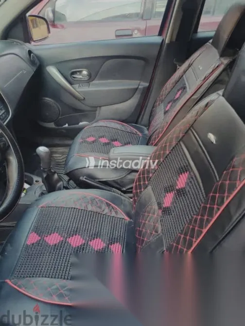 Renault Logan 2014 Burgundy Used for Sale - 6