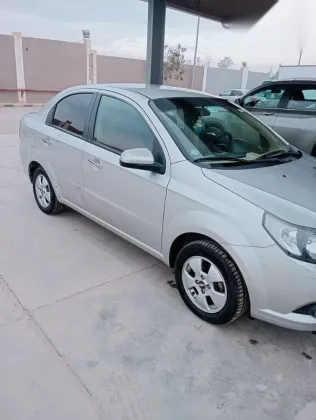 Chevrolet Aveo 2018 Silver Used for Sale
