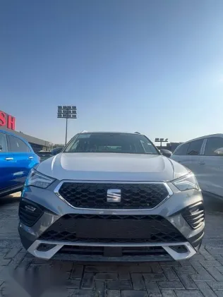 سيات اتيكا 2026 رمادي جديدة للبيع