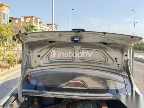 رينو كليو 2003 فضي مستعملة للبيع - 3