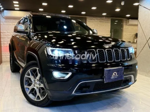 جيب جراند شيروكي 2021 أسود مستعملة للبيع - 2
