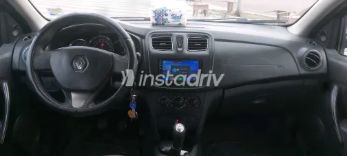 رينو لوجان 2014 أبيض مستعملة للبيع - 3