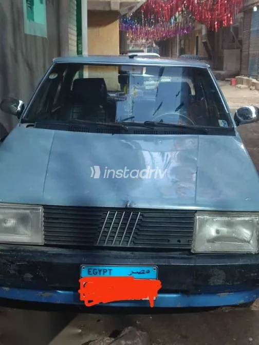 فيات ريجاتا 1986 أزرق غامق مستعملة للبيع - 1