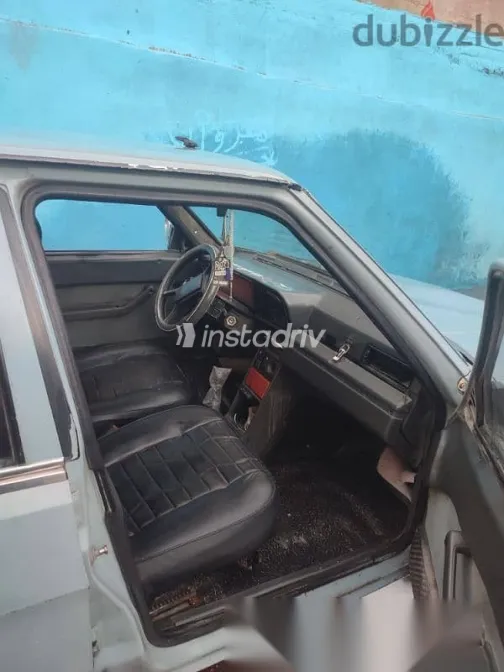 فيات ريجاتا 1986 أزرق غامق مستعملة للبيع - 2