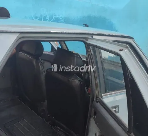 فيات ريجاتا 1986 أزرق غامق مستعملة للبيع - 3