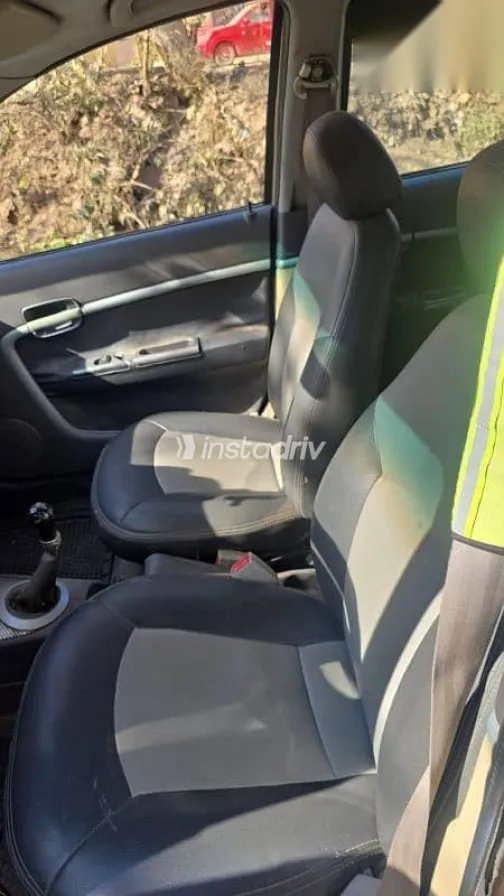 اسبيرانزا A113 2008 ذهبي مستعملة للبيع - 3