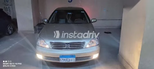 نيسان صنى 2015 ذهبي مستعملة للبيع - 1