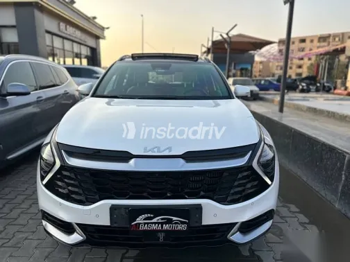 كيا سبورتاج 2022 أبيض مستعملة للبيع - 2