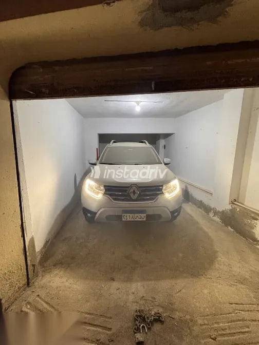 Renault Duster 2021 Silver Used for Sale - 1