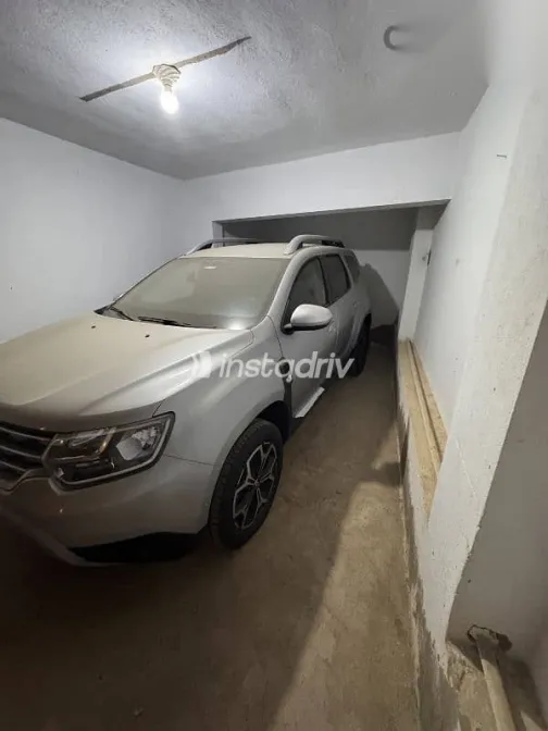 Renault Duster 2021 Silver Used for Sale - 6