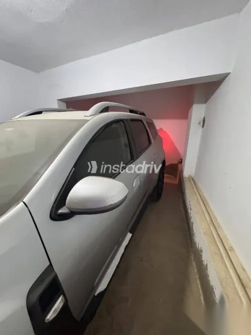 Renault Duster 2021 Silver Used for Sale - 7