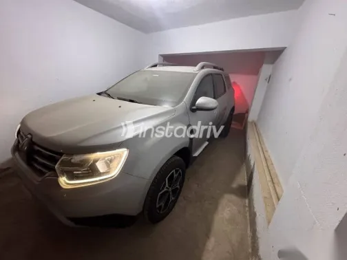 Renault Duster 2021 Silver Used for Sale - 9