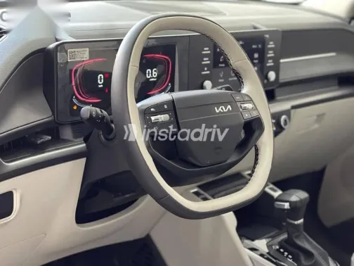 كيا كارينز 2026 أسود جديدة للبيع - 3