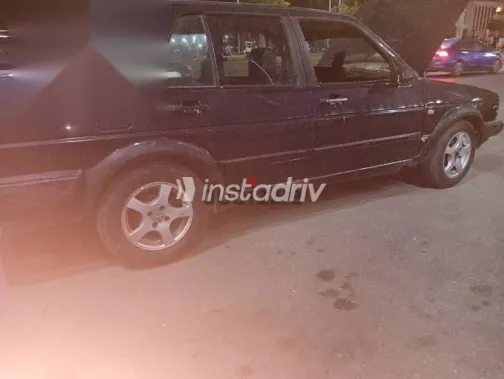 فولكس فاغن جيتا 1990 أزرق غامق مستعملة للبيع - 6