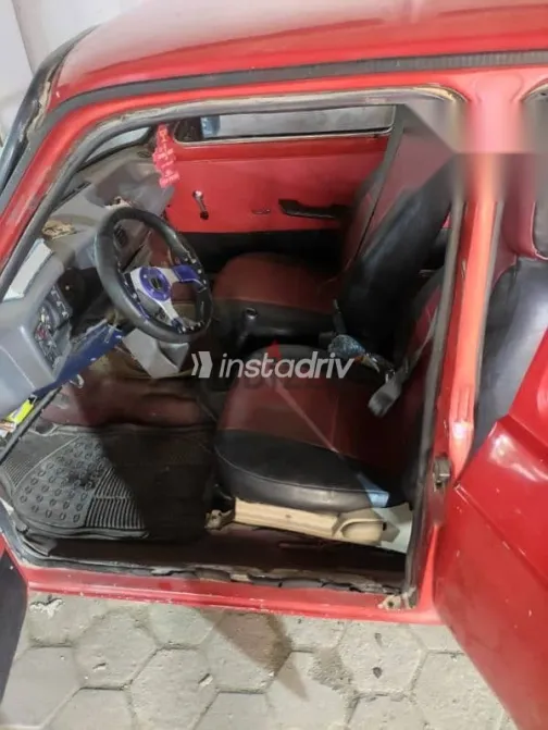 فيات 128 1977 أحمر مستعملة للبيع - 9