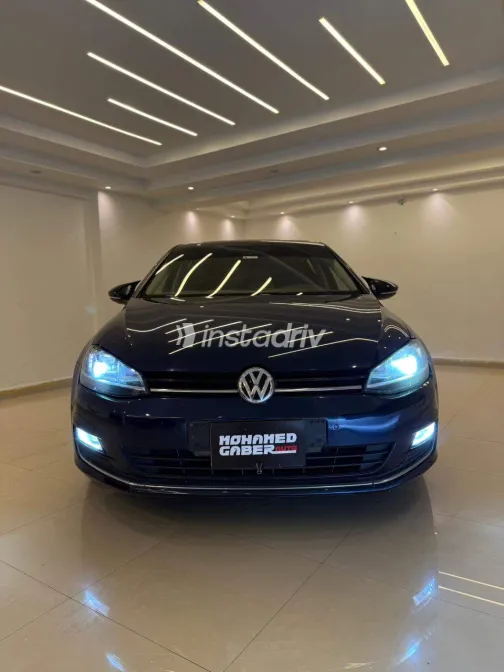 Volkswagen Golf 7 2014 White Used for Sale - 3