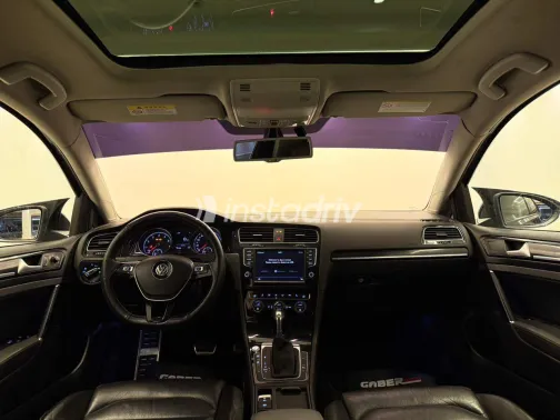 Volkswagen Golf 7 2014 White Used for Sale - 9