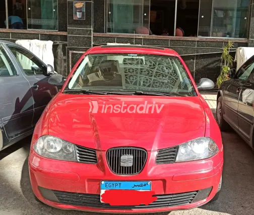 سيات كوردوبا 2009 أبيض مستعملة للبيع - 1