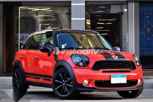 Mini Cooper 2011 Red Used for Sale - 1