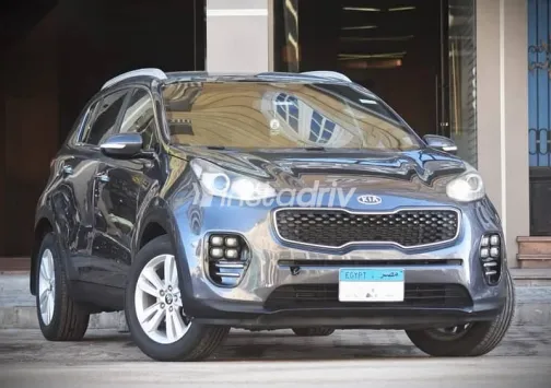 Kia Sportage 2018 Gray Used for Sale - 1