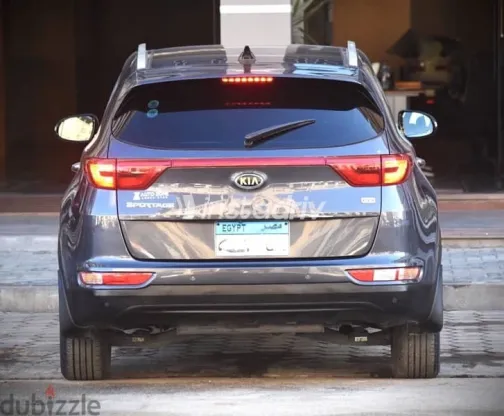 Kia Sportage 2018 Gray Used for Sale - 4