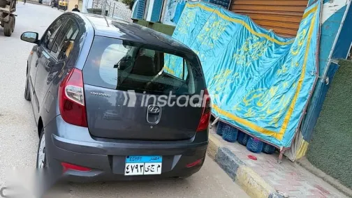 هيونداي I10 2012 رمادي مستعملة للبيع - 5