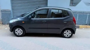 هيونداي I10 2012 رمادي مستعملة للبيع