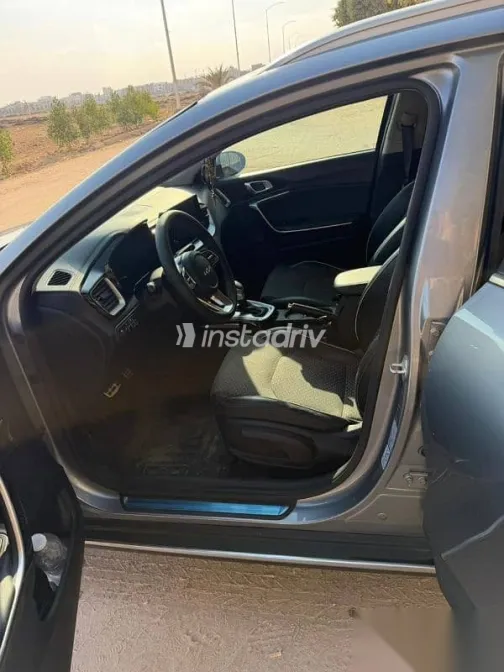 Kia Xceed 2022 Silver Used for Sale - 8