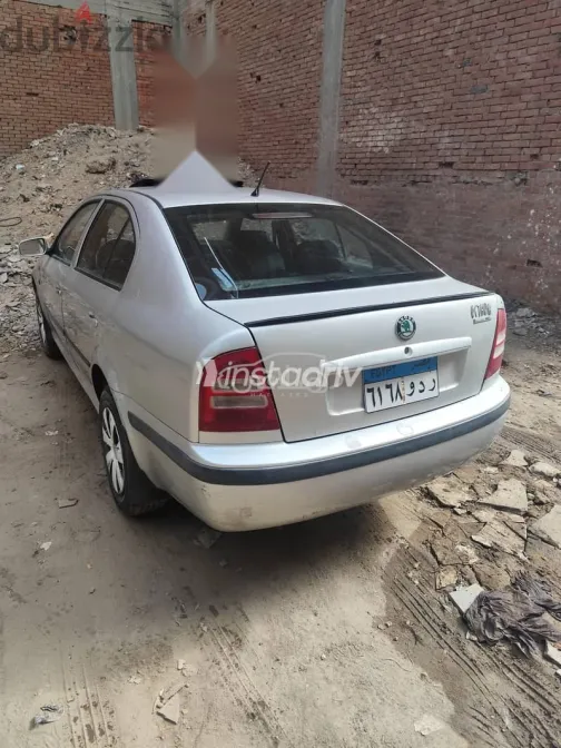 سكودا اوكتافيا 1999 فضي مستعملة للبيع - 4