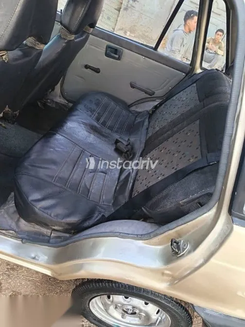 سوزوكى ماروتى 2010 ذهبي مستعملة للبيع - 4