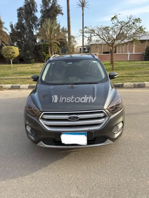 فورد كوجا 2018 أبيض مستعملة للبيع - 10