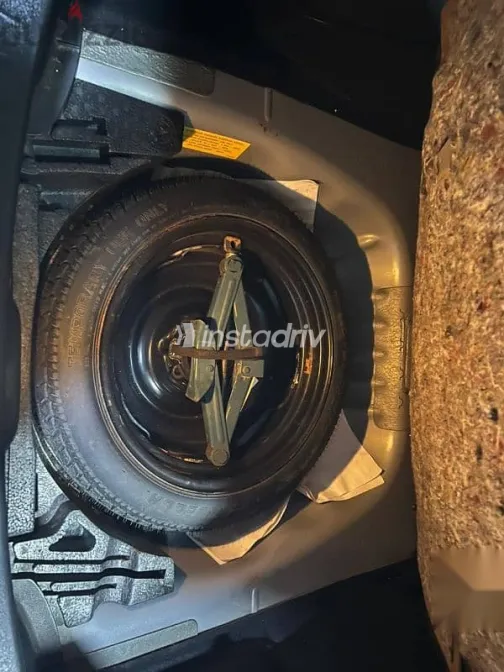 بروتون جين 2 2014 فضي مستعملة للبيع - 7