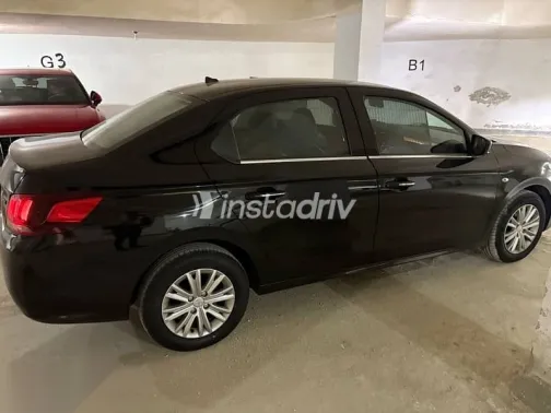 بيجو 301 2021 أسود مستعملة للبيع - 3