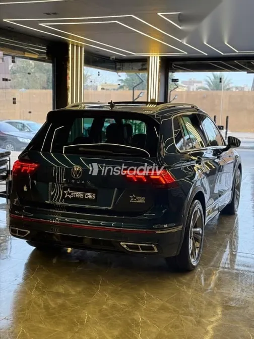 Volkswagen Tiguan 2023 Dark Blue Used for Sale - 5