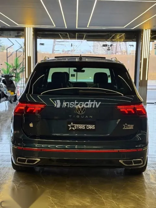 Volkswagen Tiguan 2023 Dark Blue Used for Sale - 6
