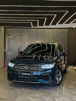 فولكس فاغن تيجون 2023 أزرق غامق مستعملة للبيع