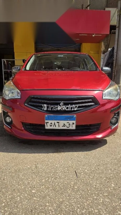 Mitsubishi Attrage 2015 Red Used for Sale - 5