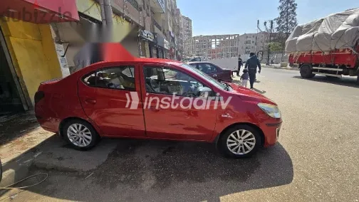 Mitsubishi Attrage 2015 Red Used for Sale - 6