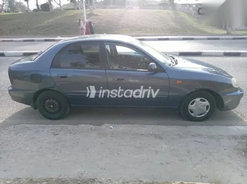 شيفروليه لانوس 2016 أزرق غامق مستعملة للبيع - 4