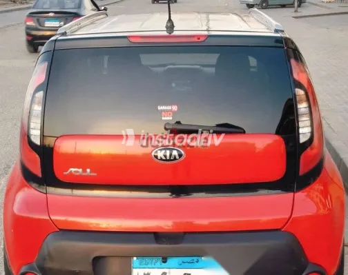 كيا سول 2017 أحمر مستعملة للبيع - 7