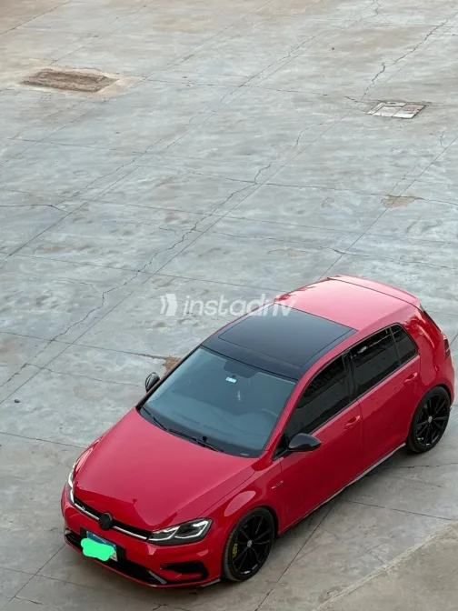 Volkswagen Golf 7 2015 White Used for Sale - 10