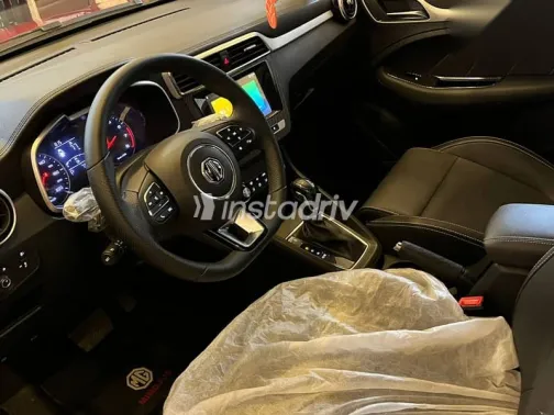 ام جى ZS 2021 أحمر مستعملة للبيع - 6