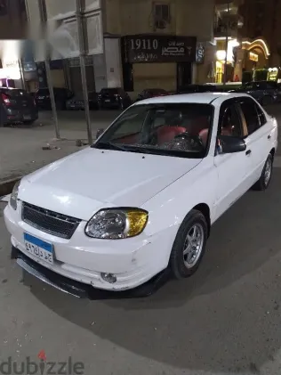 Hyundai Verna 2011 White Used for Sale