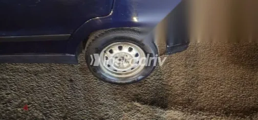 سكودا فيليشيا 1995 أزرق غامق مستعملة للبيع - 1