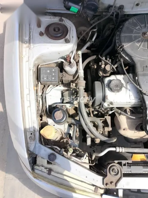 Mitsubishi Lancer 2000 Silver Used for Sale - 8