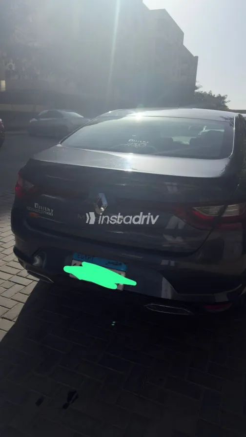 رينو ميجان 2023 أبيض مستعملة للبيع - 3