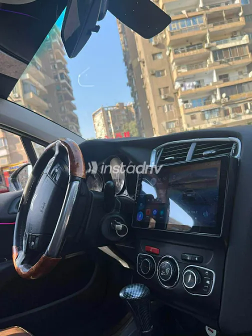 سيتروين C4 2013 أبيض مستعملة للبيع - 6