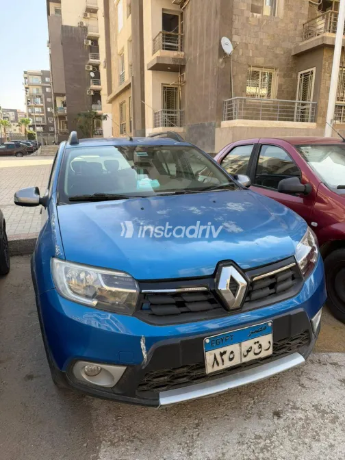 Renault Sandero Step Way 2018 White Used for Sale - 6